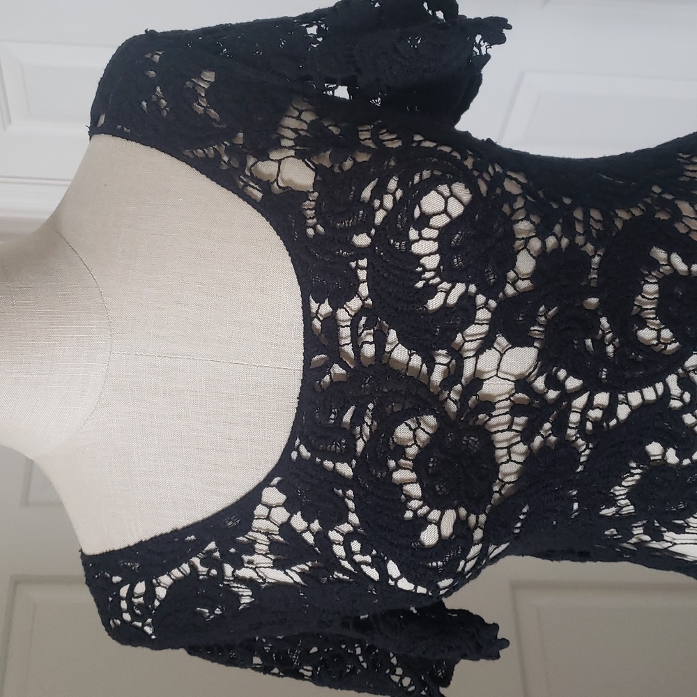 Vintage 90s Black Floral Guipure Lace Blouse Scalloped Hem Grunge Cottagecore S - Picture 5 of 10